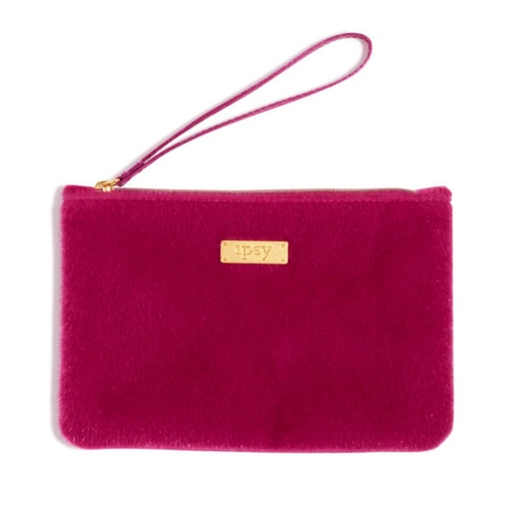 ipsy Handbags - 5/$15 BUNDLE ONLY Ipsy Raspberry Pink Wristlet/Makeup/Cosmetic Bag/ Pouch